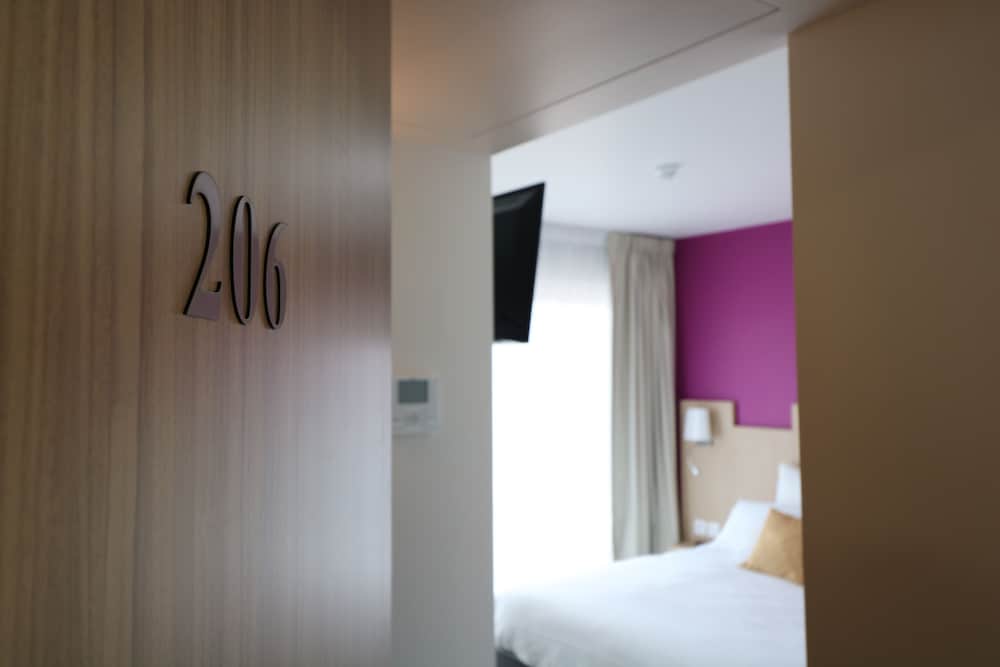 Double Room, Balcony - Photo 12