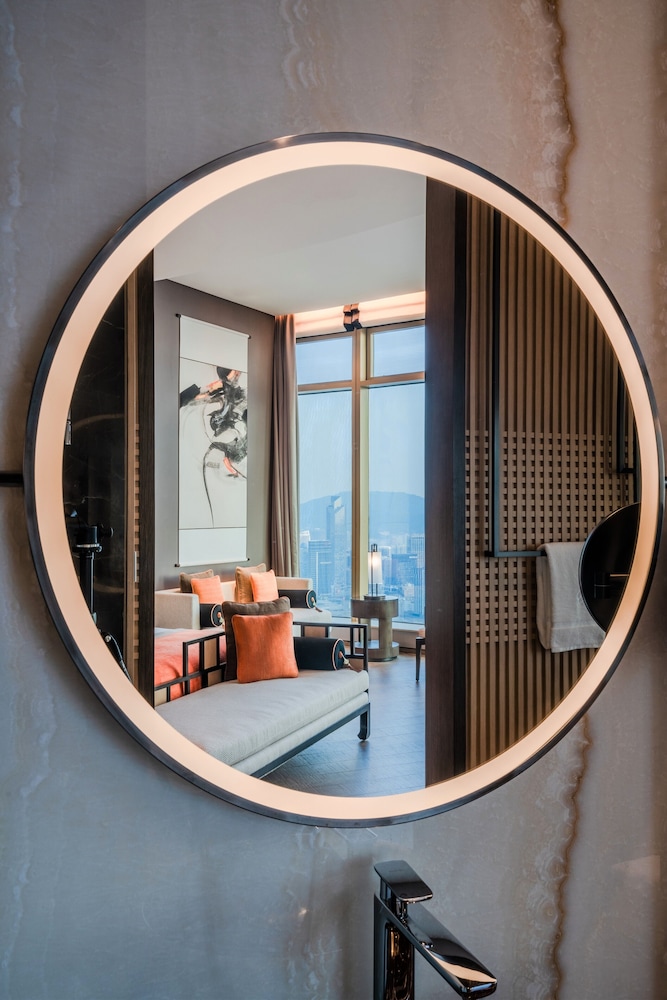 Premier Room, 1 King Bed