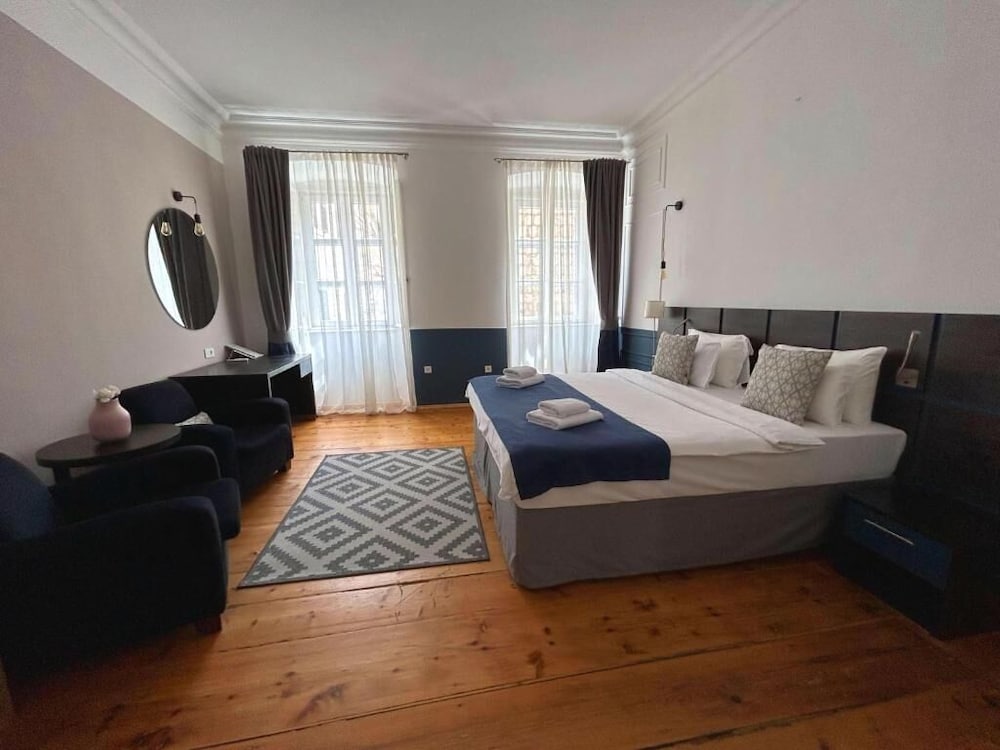 Comfort Double Room, Private Bathroom, City View photo 1