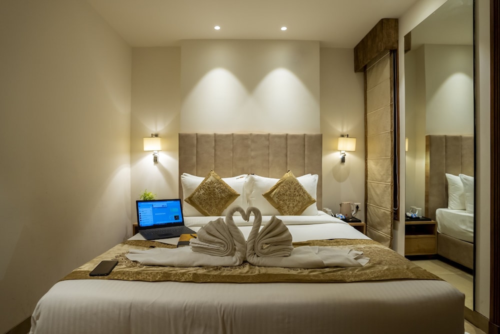 Deluxe Room - Photo 1