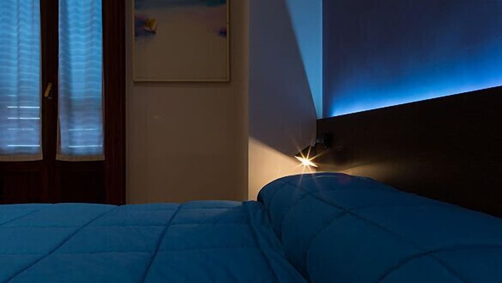 Business Double or Twin Room, Non Smoking (1) photo 3