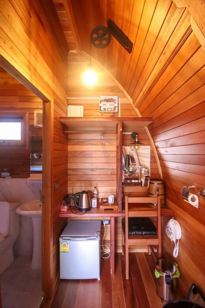 Double Room - Photo 14