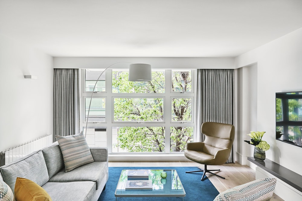 Deluxe Apartment, 2 Bedrooms (Brick Street Residence)