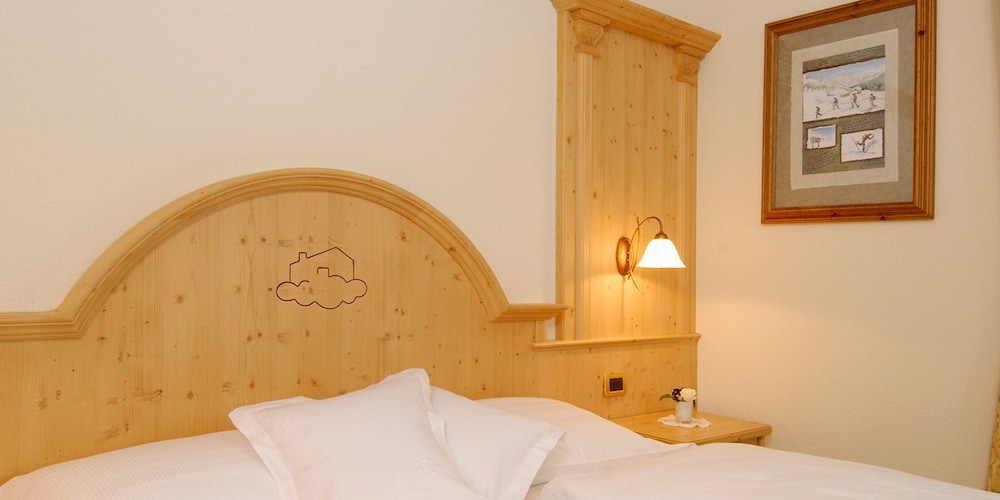 Superior Double Room, Non Smoking, Mountain View photo 2