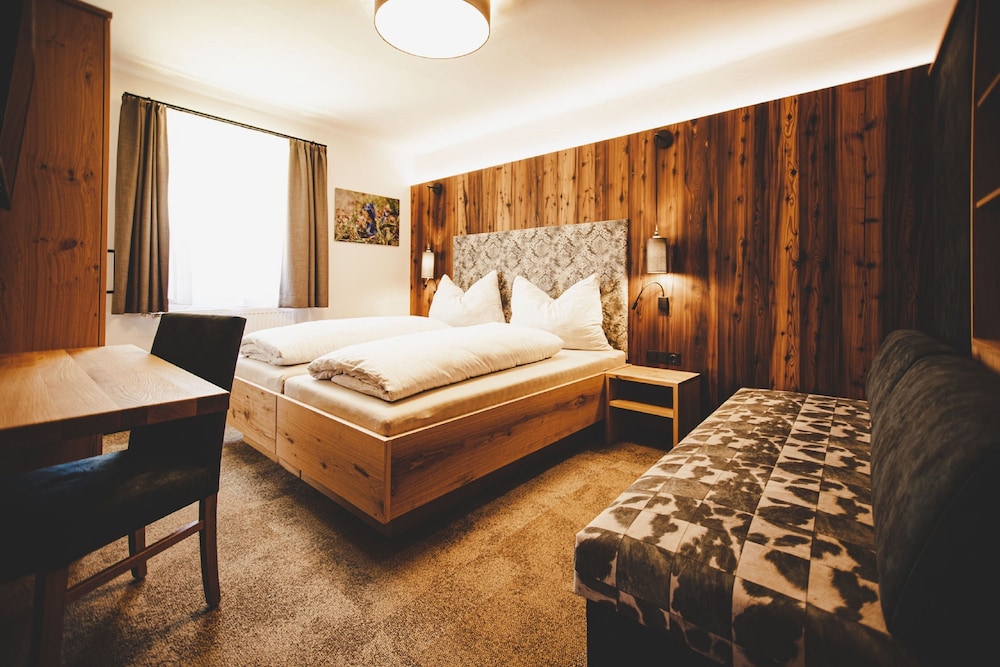 Triple Room photo 1