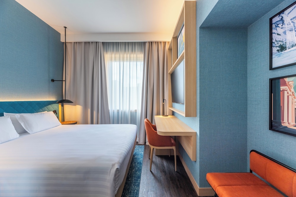 Twin Room, 1 King Bed