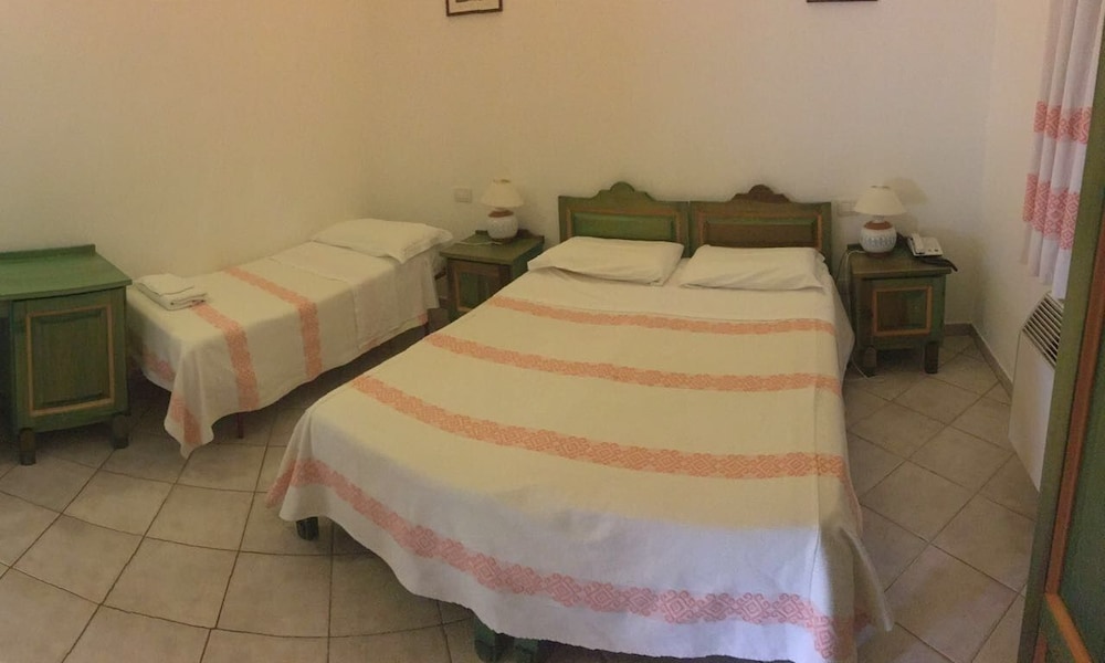 Quadruple Room photo 2