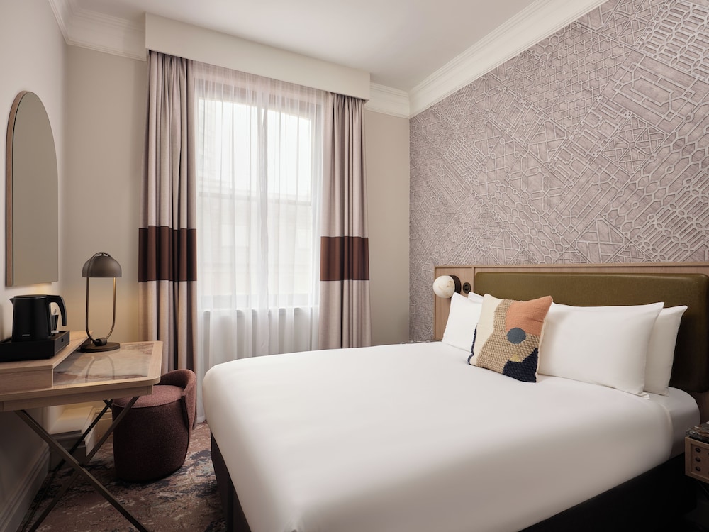 Newly Refurbished Standard Double Room - Photo 1