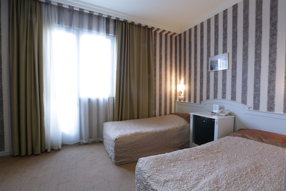 Standard Twin Room, 2 Twin Beds, Annex Building photo 2