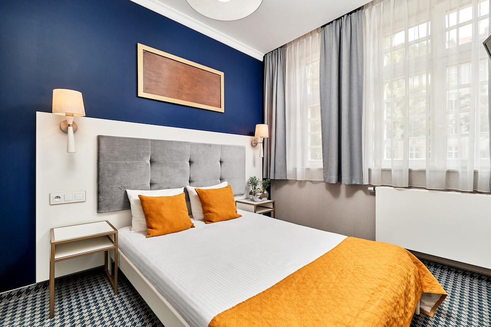 Comfort Double or Twin Room, Air conditioning - Photo 1