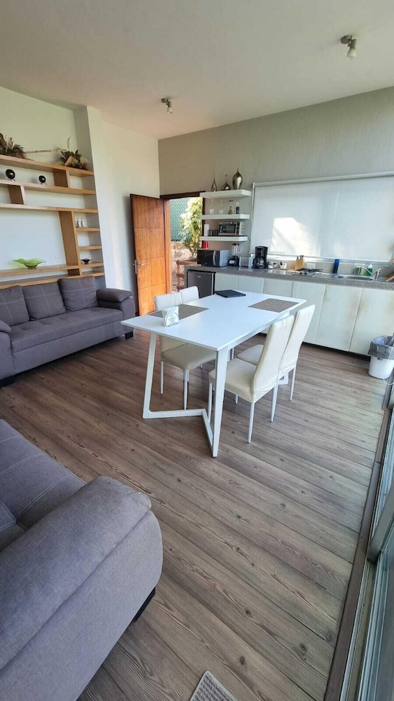 Premier Apartment photo 2