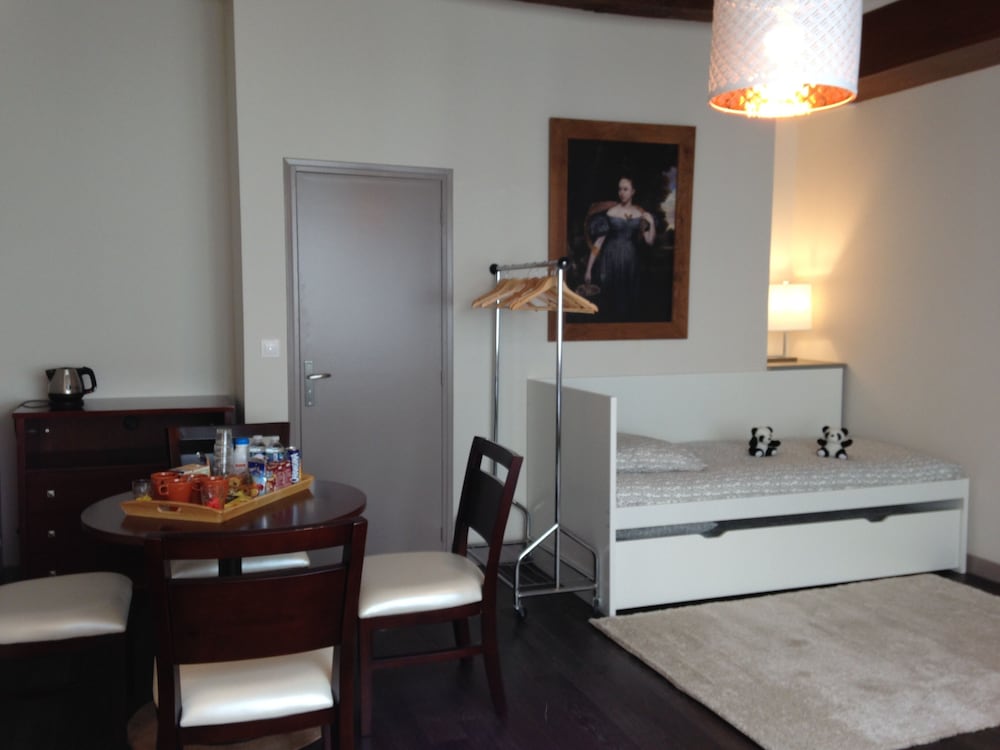 Basic Triple Room photo 2