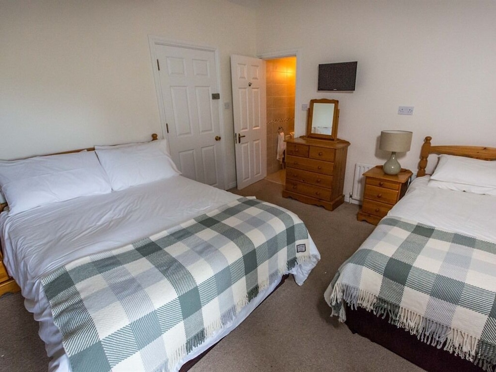 Superior Triple Room, Ensuite, Sea View photo 1
