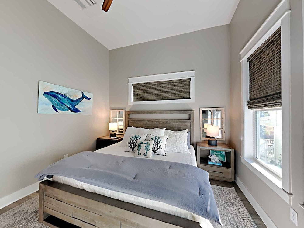 House, Multiple Beds, Balcony, Partial Sea View photo 1