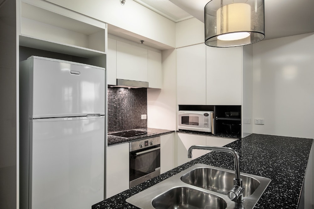 2 Bedroom Apartments - Healthy Sleep Package - Photo 4