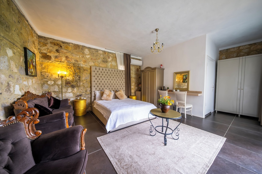 Deluxe Double Room photo 2