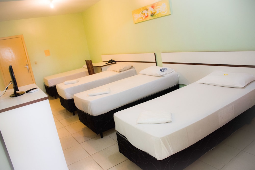 Standard Triple Room photo 2