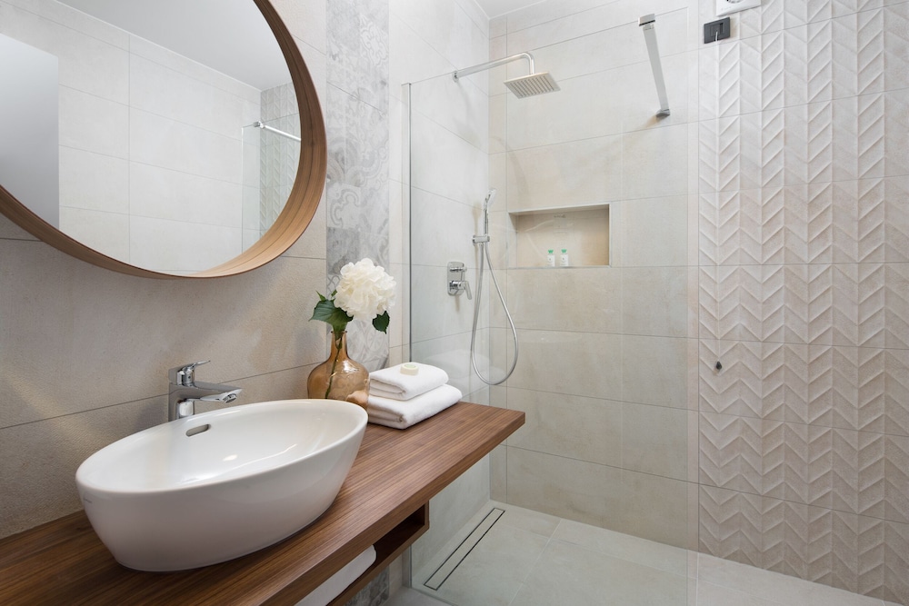 Deluxe Double Room, Sea View - Photo 3