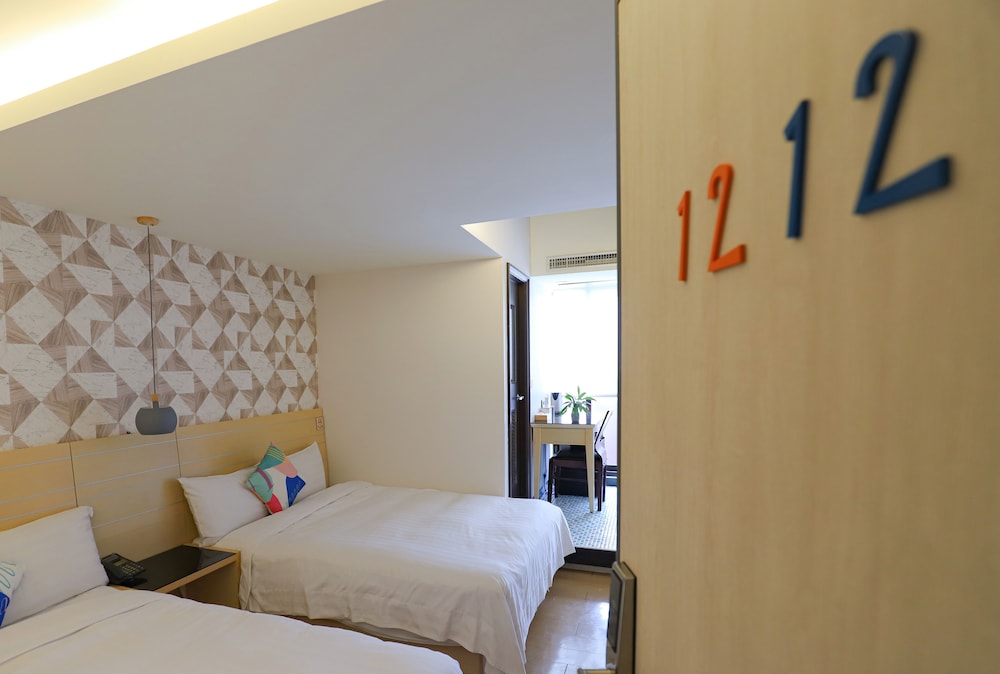 Superior Quadruple Room, 2 Double Beds, Balcony, City View