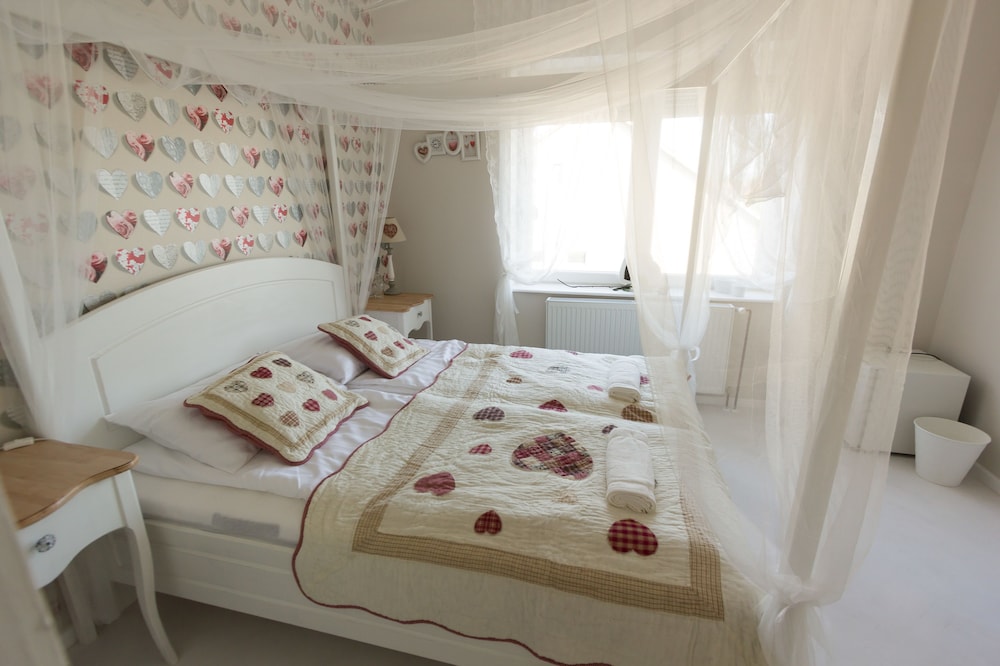 Standard Double Room, 1 Queen Bed, Non Smoking photo 1