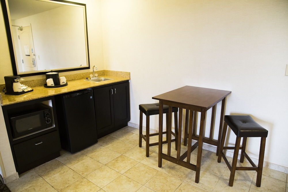 Studio king extend suite - Photo 6