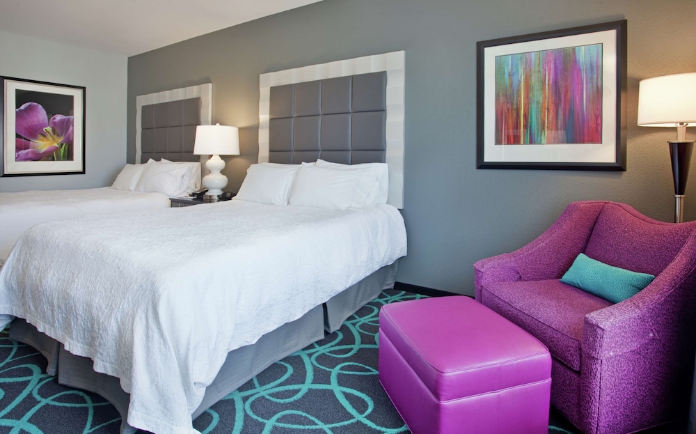 Room, 2 Queen Beds, Refrigerator