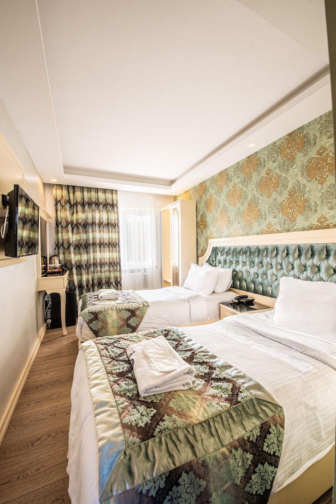 Standard Twin Room photo 2