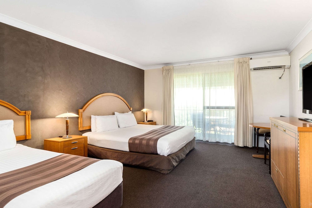 Superior King and Single Room