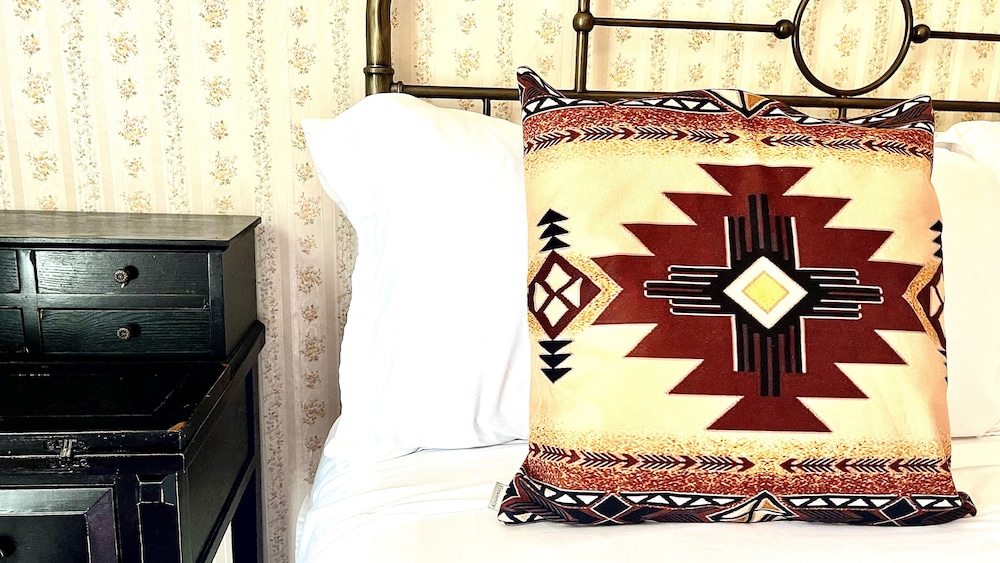 Basic Room, 1 Double Bed