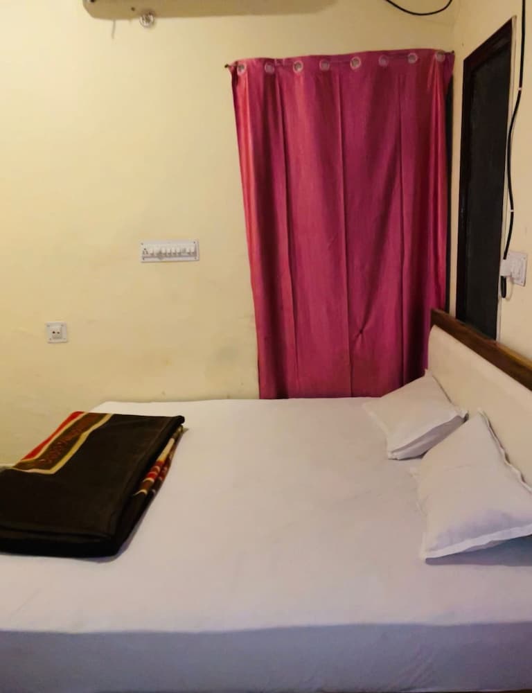 Deluxe Double Room, City View photo 1