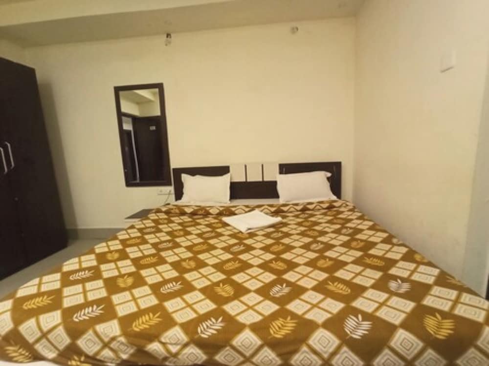 Deluxe Double Room, City View photo 2