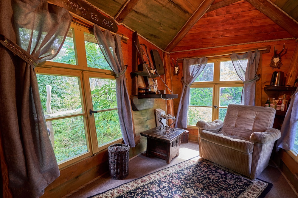 Comfort Tree House photo 1