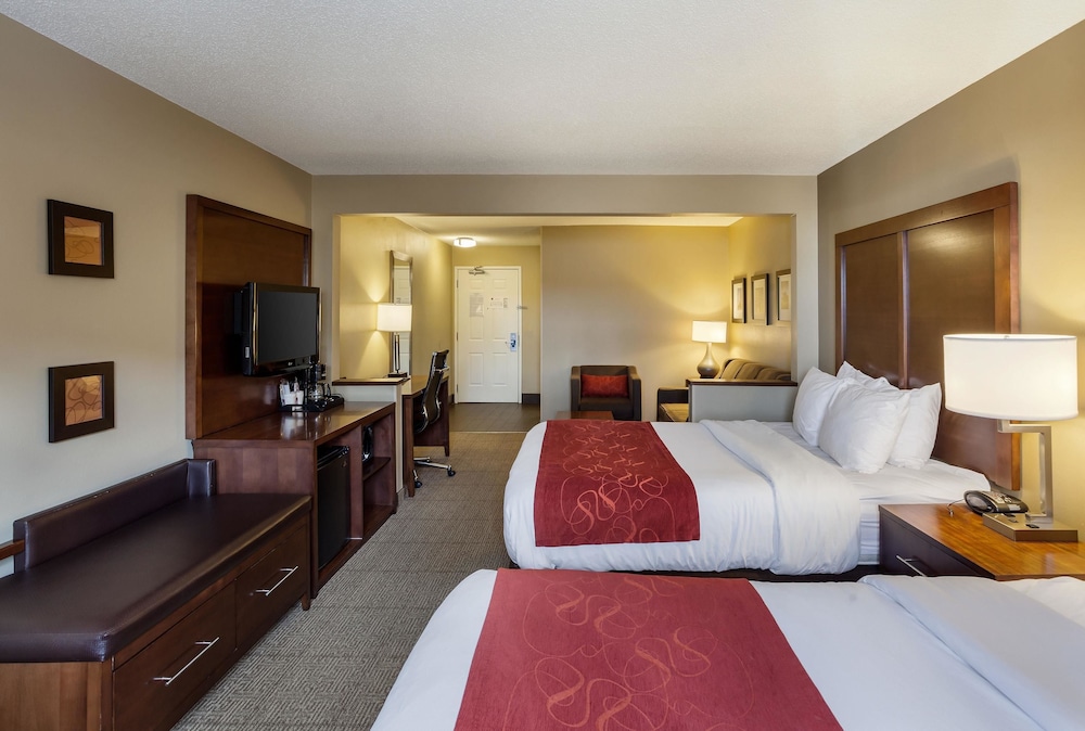 Suite, Multiple Beds, Accessible, Non Smoking - Photo 5