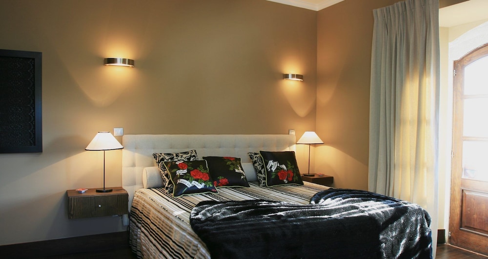 Superior Double or Twin Room photo 2