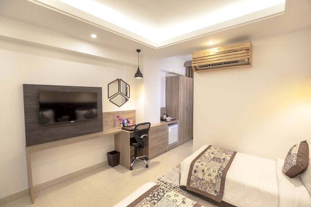 Deluxe Twin Room - Photo 8