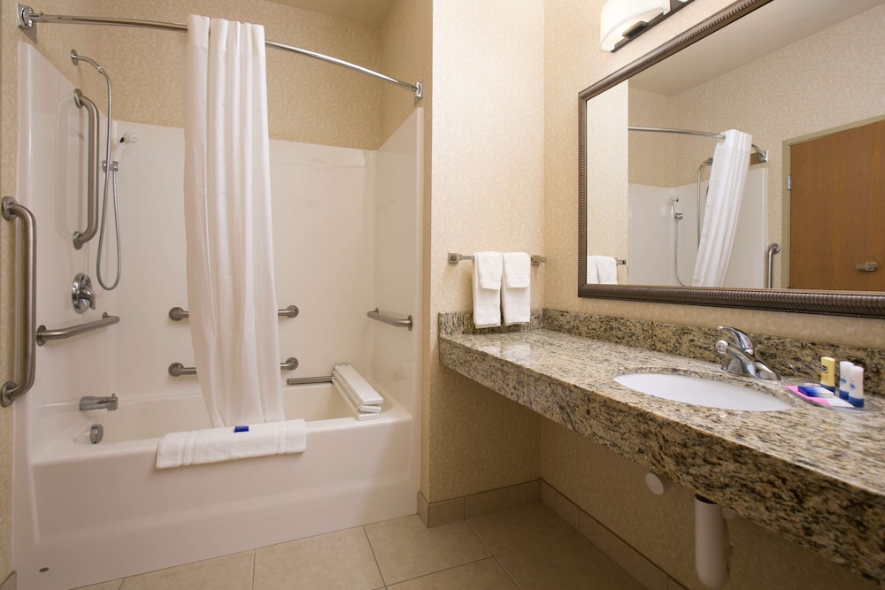 Suite, Multiple Beds, Non Smoking, Kitchenette (with Sofabed) - Photo 12