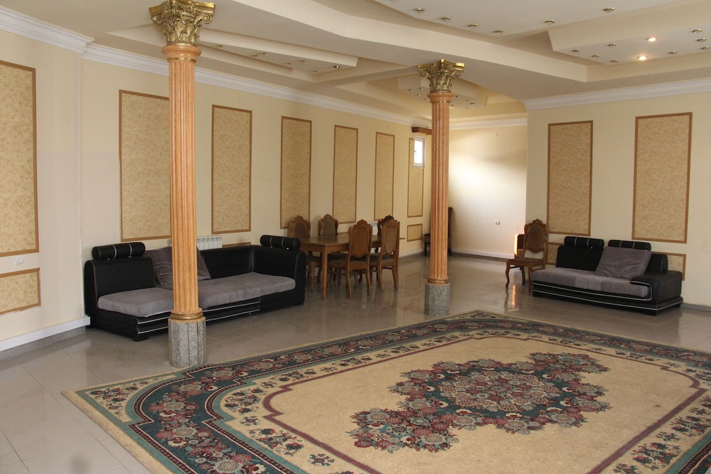 Family Room, 3 Bedrooms