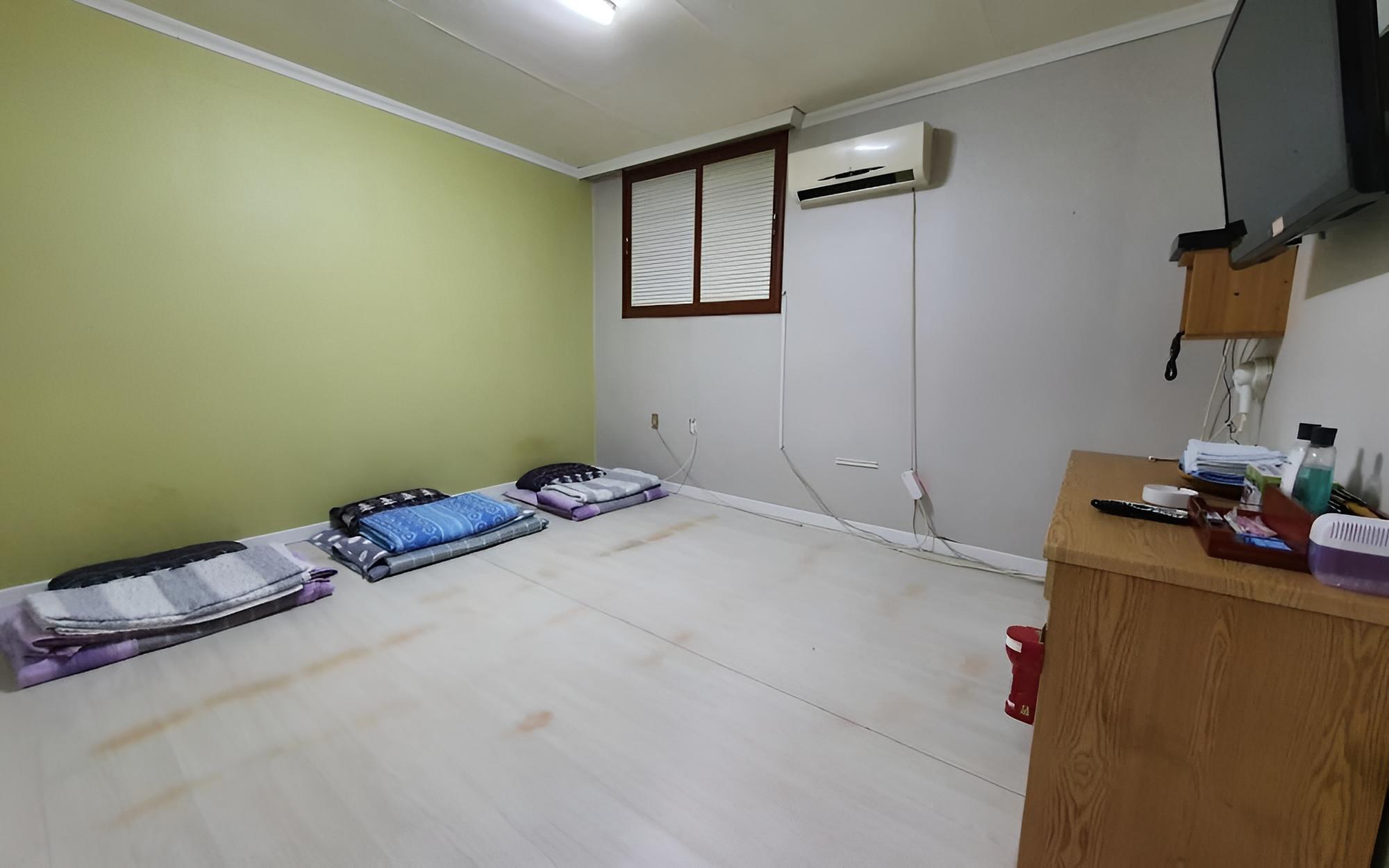Room (General room 2) photo 1