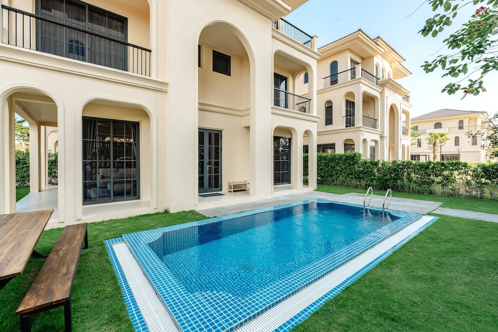 Villa, 4 Bedrooms, Private Pool - Photo 3