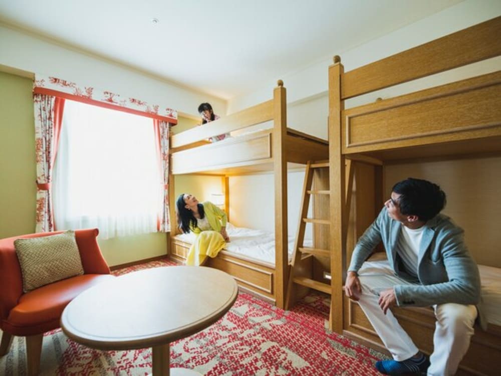 Quadruple Room (Party 4) - Photo 3