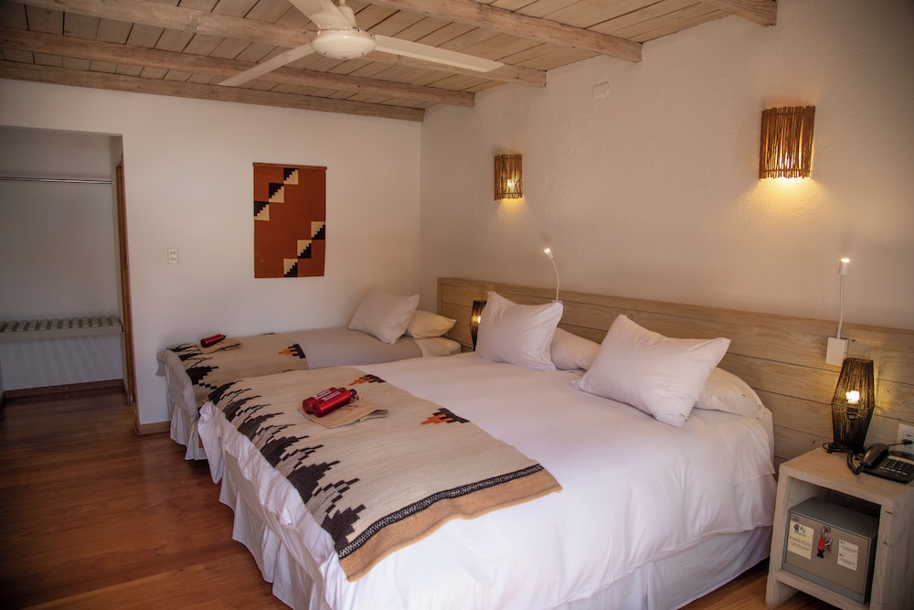 Grand Triple Room