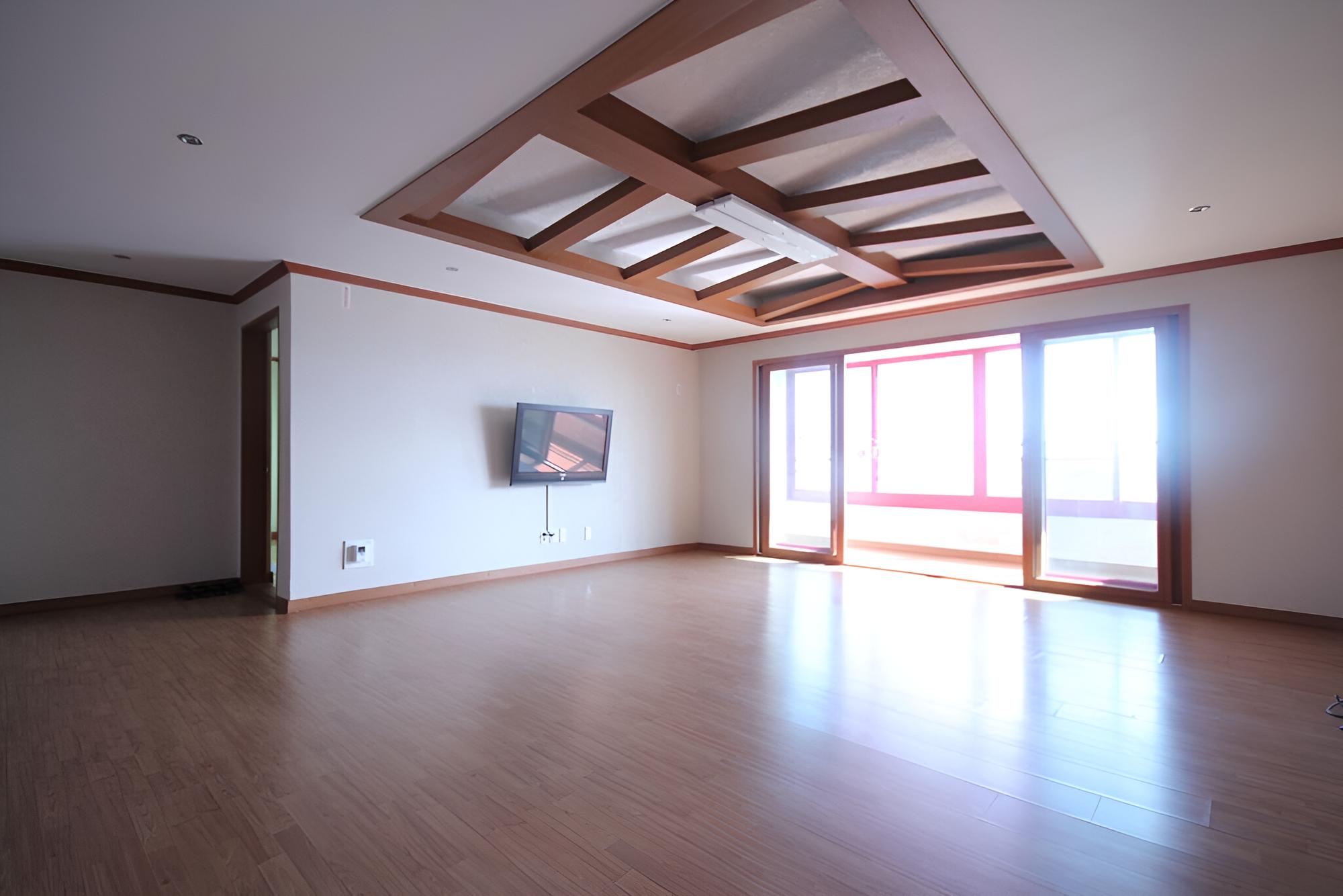 Room (Suite Room - Condo (Call before Booki) - Photo 6