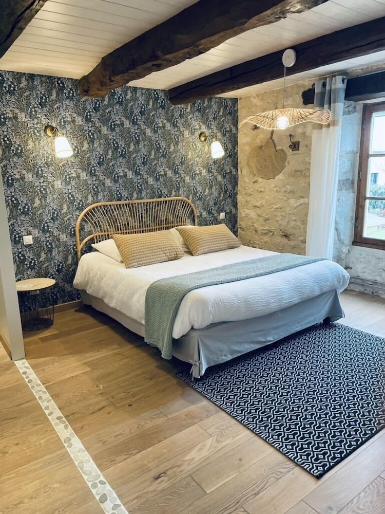 Romantic Double Room, Ensuite, Garden View (Luna) photo 1