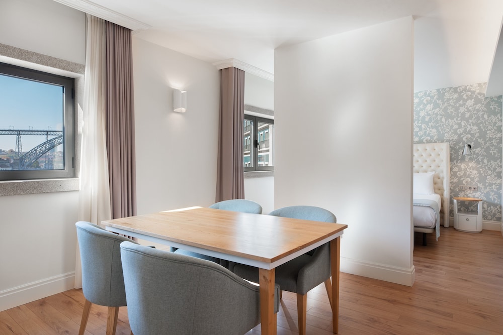 Premium Room, River View