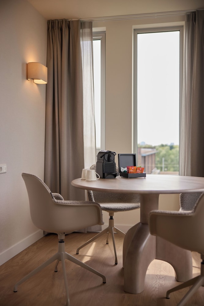 Suite (WOW Suite) photo 2