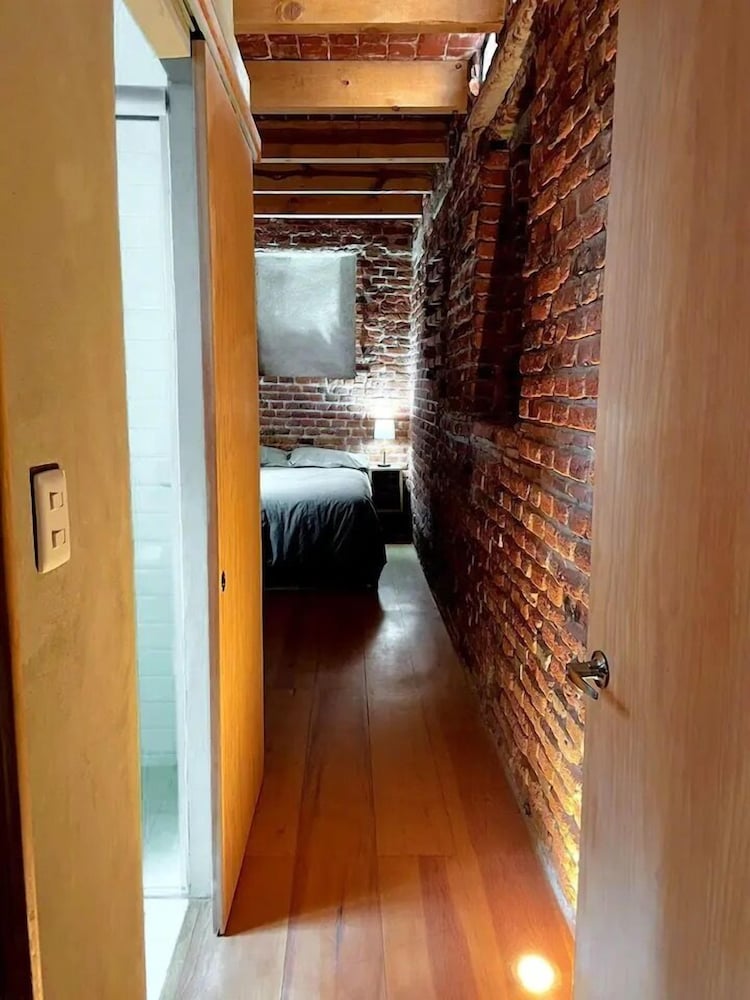 Basic Room