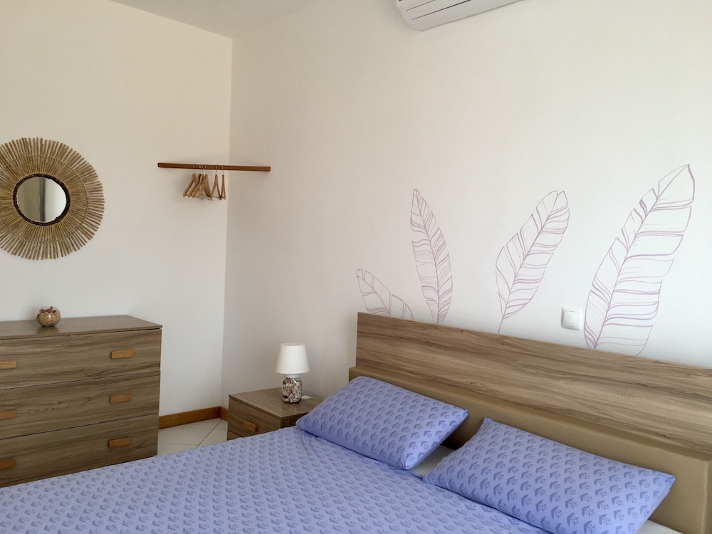 Deluxe Apartment, 2 Bedrooms, Ocean View, Beachfront