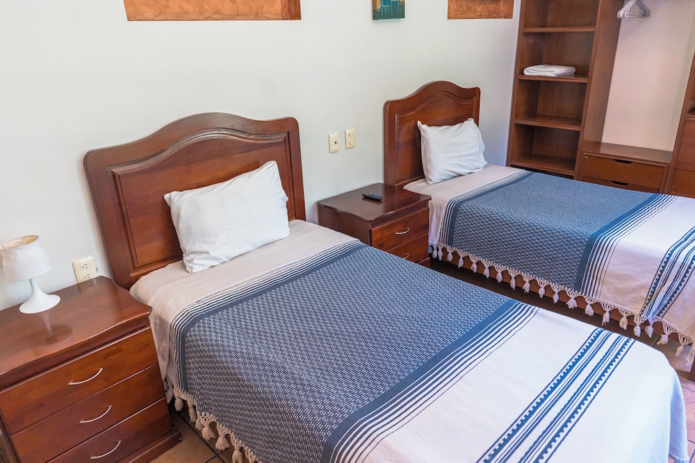 Comfort Twin Room photo 3