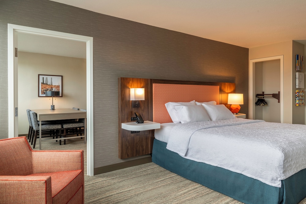 Suite, 1 King Bed, Accessible (Mobility & Hearing, Roll-in Shower) - Photo 1