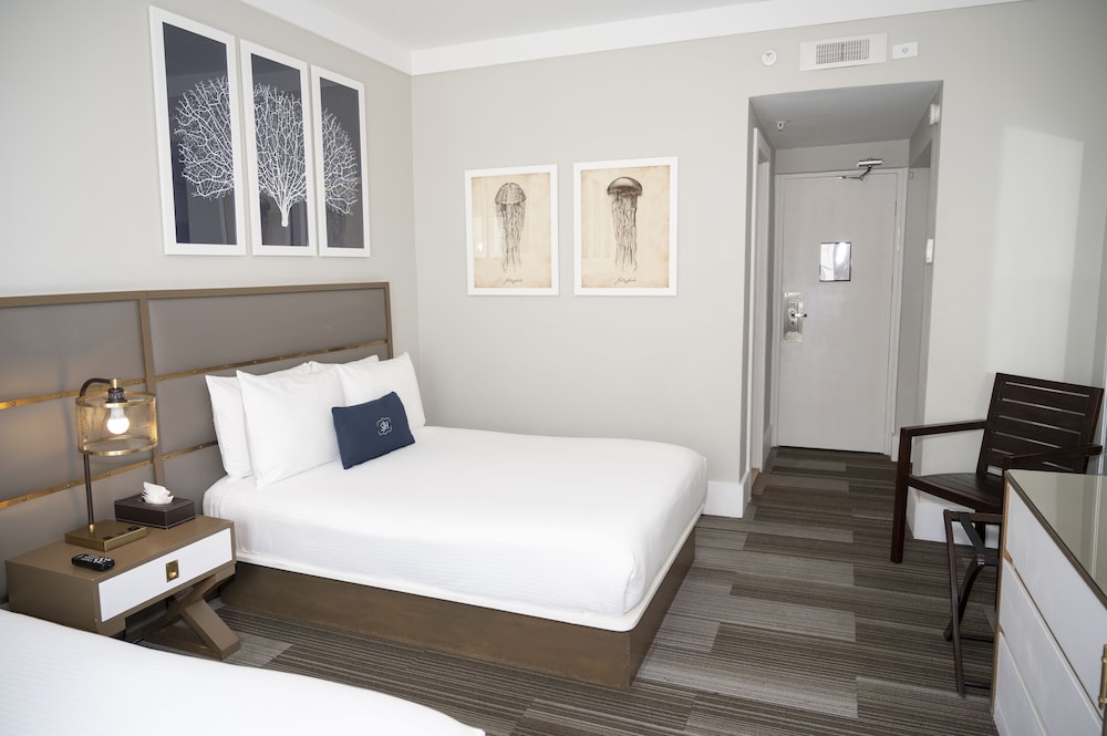 Luxury Double Room, 1 King Bed - Photo 3
